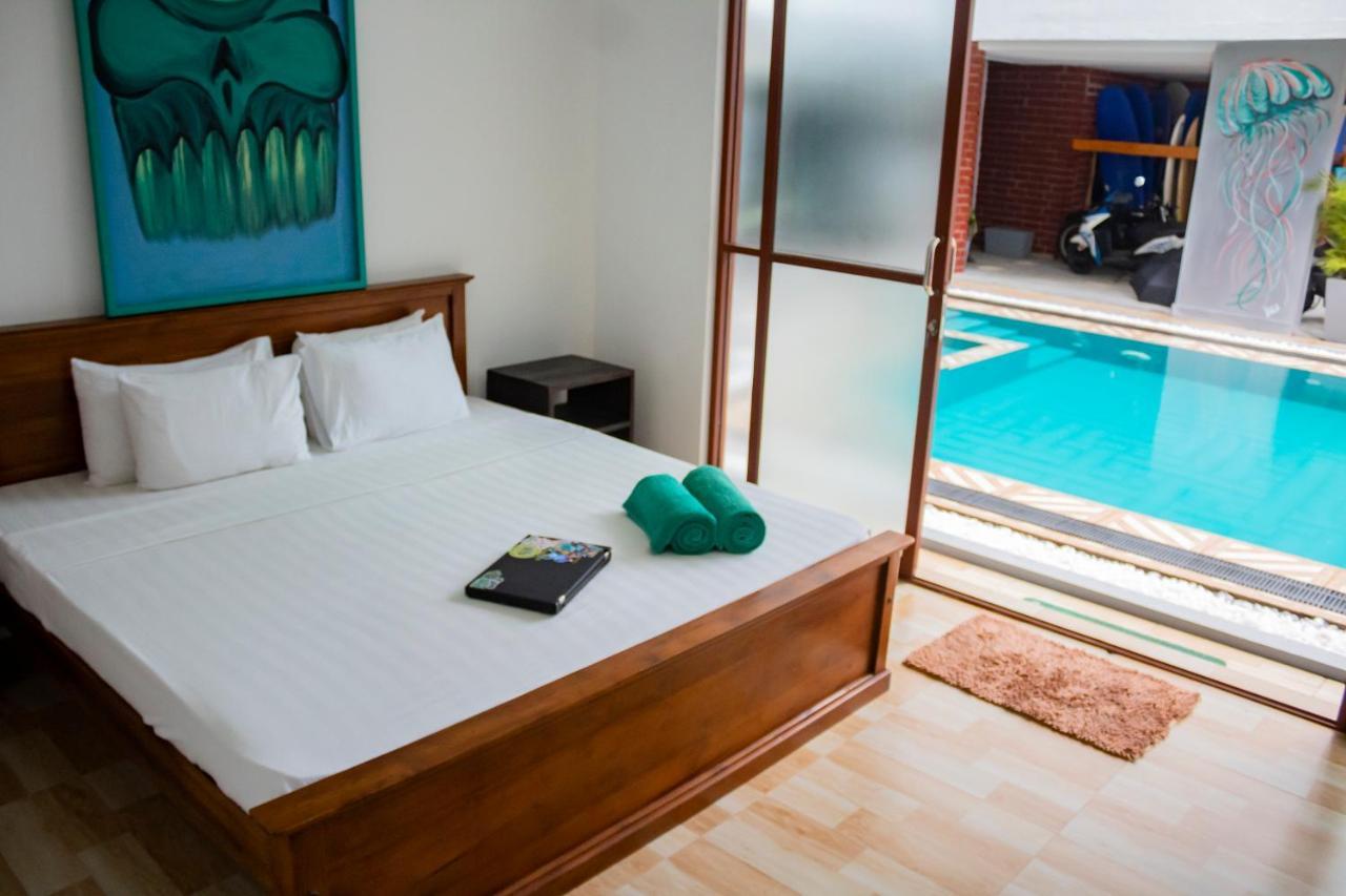 Surf & Party Weligama Hostel Kültér fotó